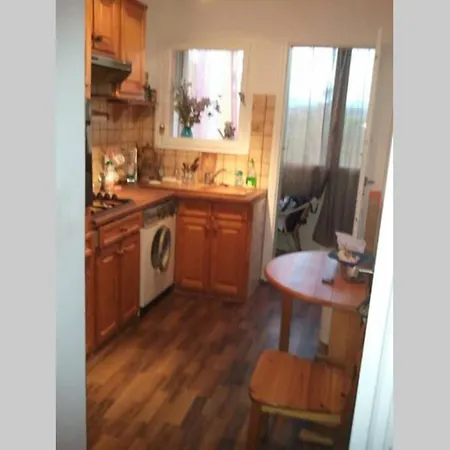 Appartement Saint Raphael à 5min De La Plage